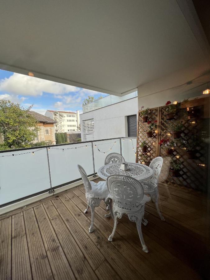 Le Jardin- T3 Berges Du Canal Apartment